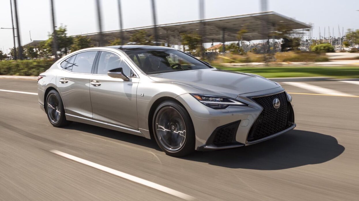 21 Lexus Ls 500 Rwd Review Full Size Luxury Gets Better