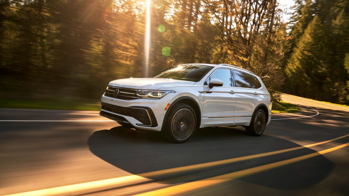 2022 Volkswagen Tiguan SEL Premium R-Line 4Motion Review – Moving upscale, better looking and more tech