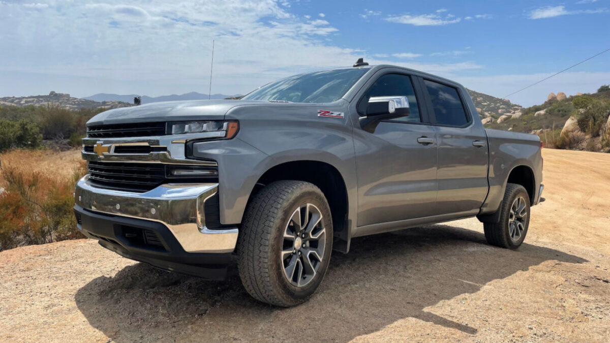 2021 Chevrolet Silverado 1500 Z71 Duramax Review – The diesel is the only engine you should get!