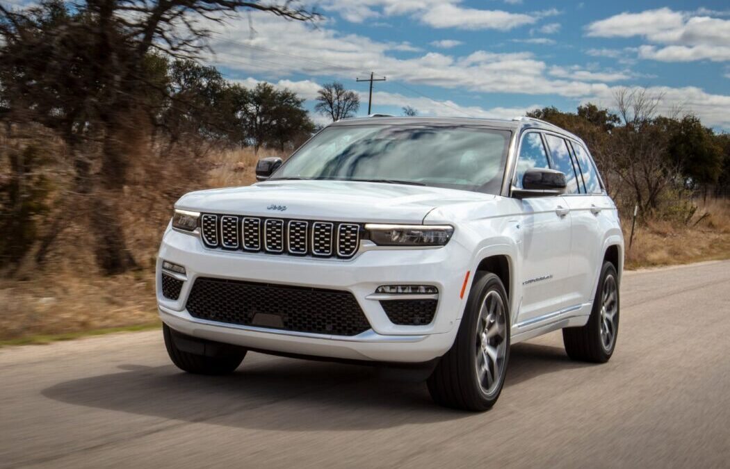 2022 Jeep Grand Cherokee Summit Reserve 4xe – Electrifying Jeep’s luxury SUV