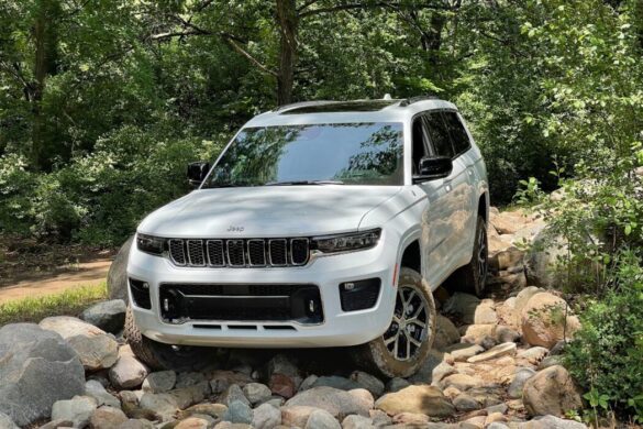 2023 Jeep Grand Cherokee L Overland AWD